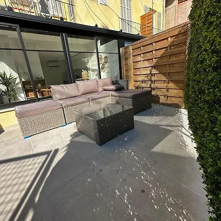 Très Bel Appartement, Moderne, Grande Terrasse Appartement